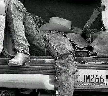 ChEEkY CoWBoY Adore his Famous