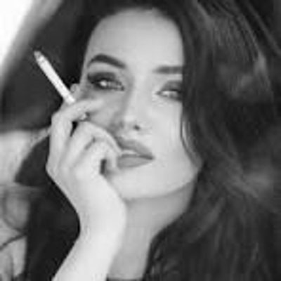 Lara ᵝᵉˢᵗᴼʷᶰᵉʳ ღThanksMaya